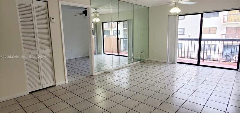 2 bedroom Condominium at 995 SW 84th Ave 218, Westchester Point Condo, Miami — photo 3