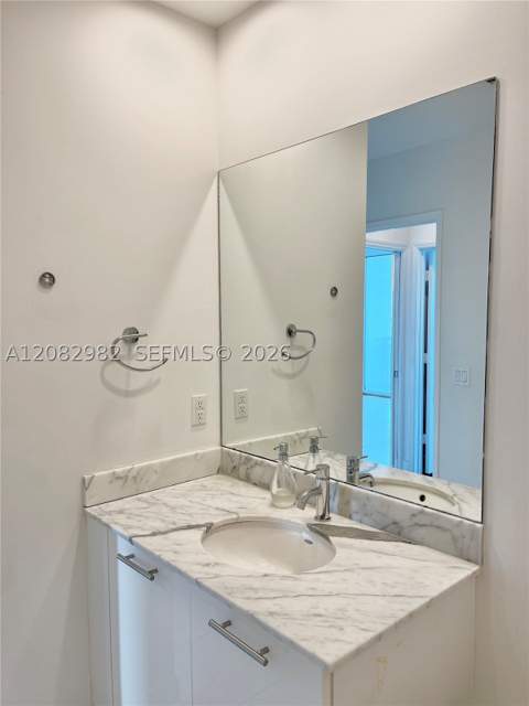 950 Brickell Bay Dr 4908, Miami FL - photo 13 of 18