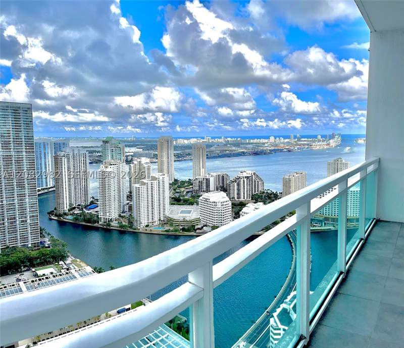 1 bedroom Condominium at 950 Brickell Bay Dr 4908, The Plaza on Brickell, Miami — photo 3