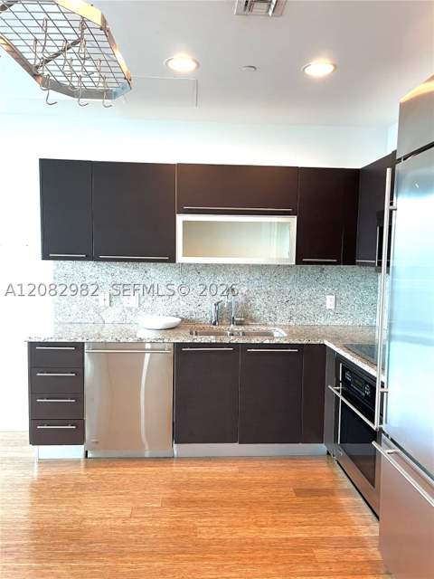 950 Brickell Bay Dr 4908, Miami FL - photo 8 of 18