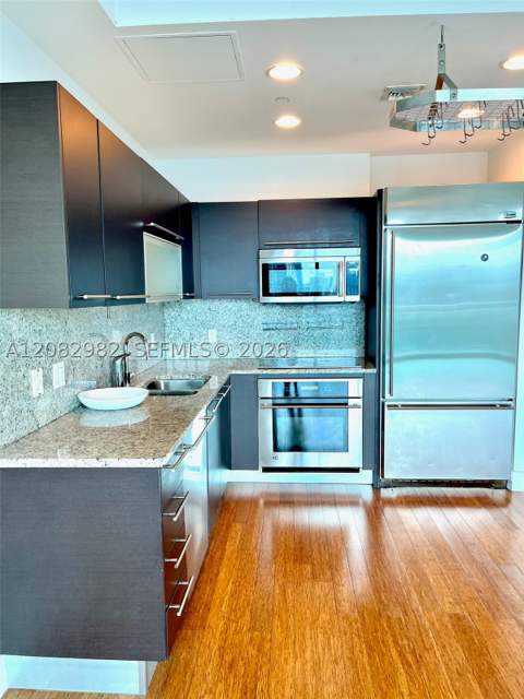 950 Brickell Bay Dr 4908, Miami FL - photo 9 of 18