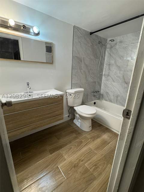 505 NW 177th St 128, Miami Gardens FL - photo 8 of 11