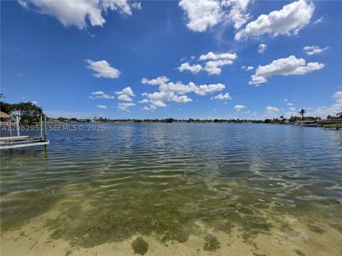 8450 NW 178th St, Hialeah FL - photo 20 of 82