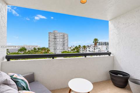 1775 Washington Ave 6E, Miami Beach FL - photo 7 of 34