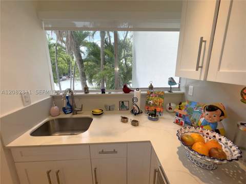 1910 SW 17th Ave 8, Miami FL - photo 7 of 29