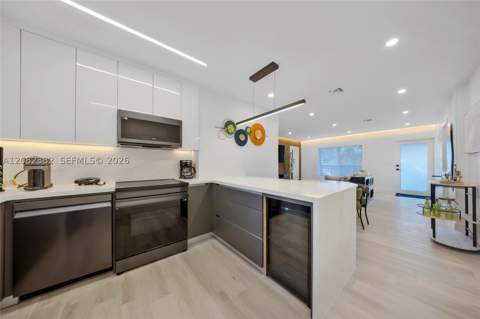 511 NW 48th St, Miami FL - photo 17 of 59