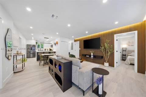 511 NW 48th St, Miami FL - photo 7 of 59