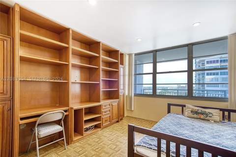18021 Biscayne Blvd 1604, Aventura FL - photo 16 of 59