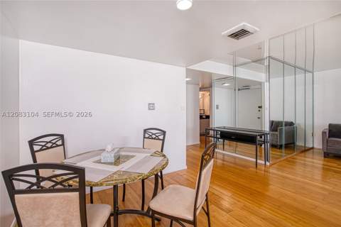 18021 Biscayne Blvd 1604, Aventura FL - photo 8 of 59