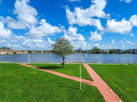 1501 NE Miami Gardens Dr 257, Miami FL - photo 24 of 25