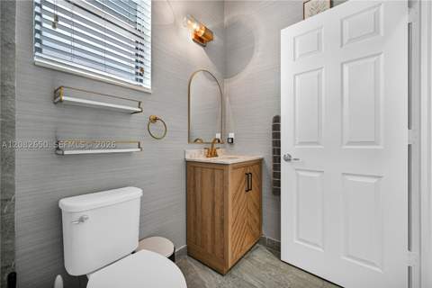 3803 NE 2nd St, Homestead FL - photo 13 of 26