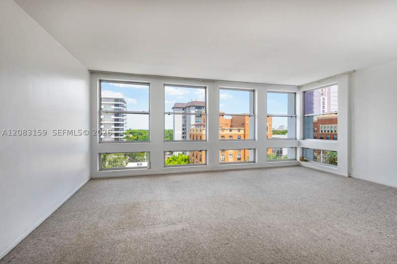 1 bedroom Condominium at 700 Biltmore Way 719, David William Hotel Condo, Coral Gables — photo 2