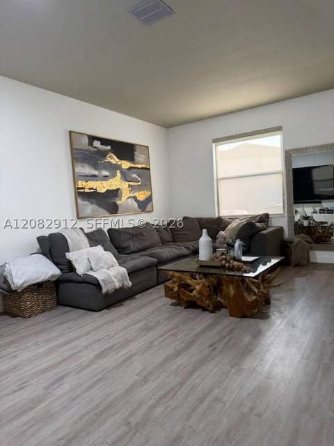 11449 W 34th Ln, Hialeah FL - photo 8 of 26