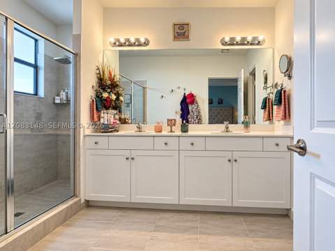 11222 SW 250th Ter, Homestead FL - photo 13 of 17