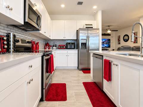 11222 SW 250th Ter, Homestead FL - photo 9 of 17