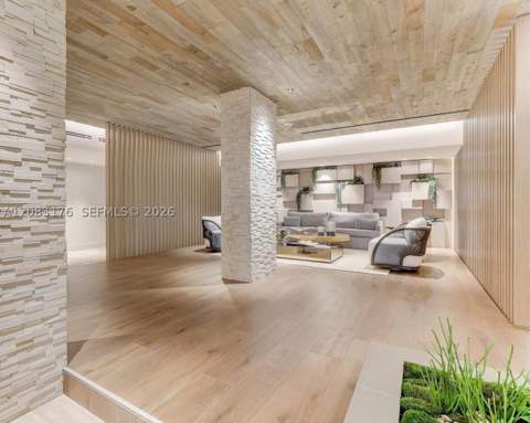 2301 Collins Ave 611, Miami Beach FL - photo 22 of 38