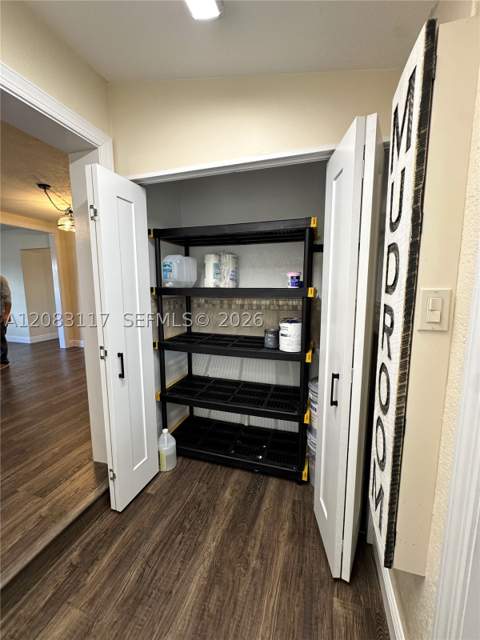 1160 W 33rd Pl, Hialeah FL - photo 23 of 29