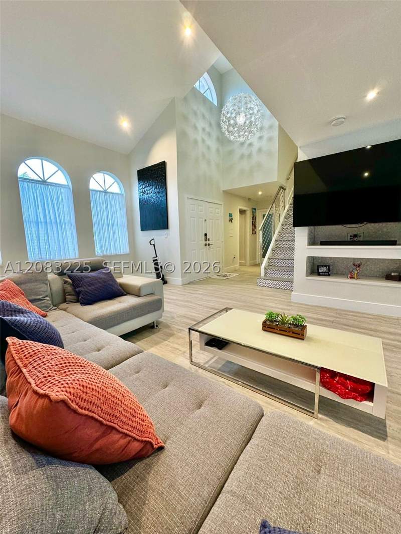 4 bedroom SingleFamilyResidence at 8224 SW 163rd Ct, Poinciana At Sunset Lakes, Miami — photo 5