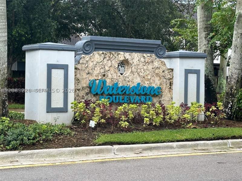 3 bedroom Townhouse at 1040 NE 42nd Pl, Marbella Bay, Homestead — photo 2