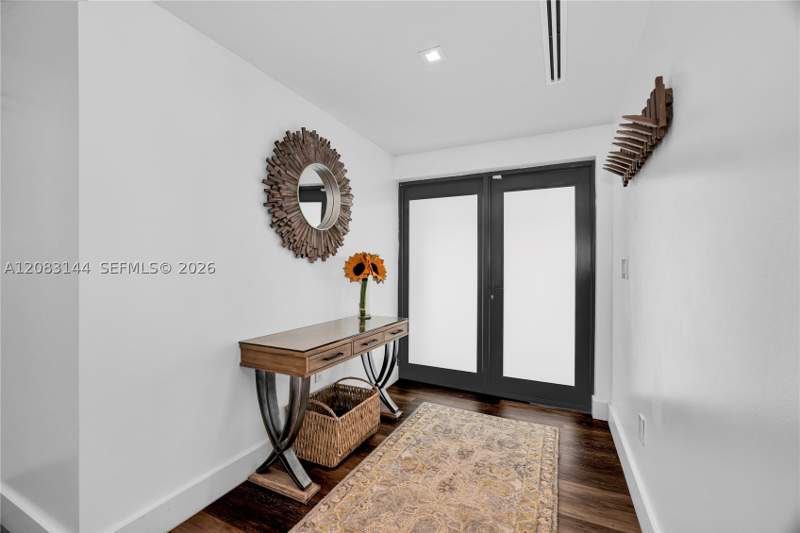 3 bedroom SingleFamilyResidence at 8201 SW 62nd Ave, Sea View Park Amd, South Miami — photo 5