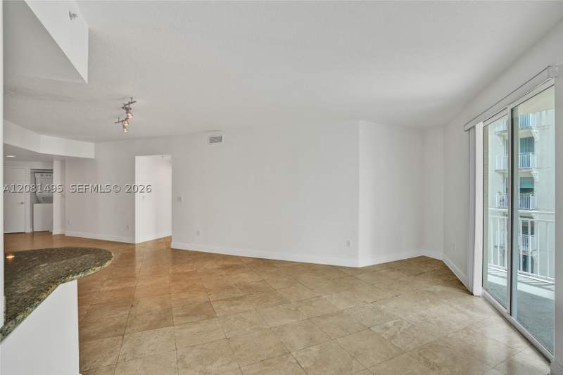 3 bedroom Condominium at 7275 SW 90th St C410, Downtown Dadeland Condo N, Miami — photo 2