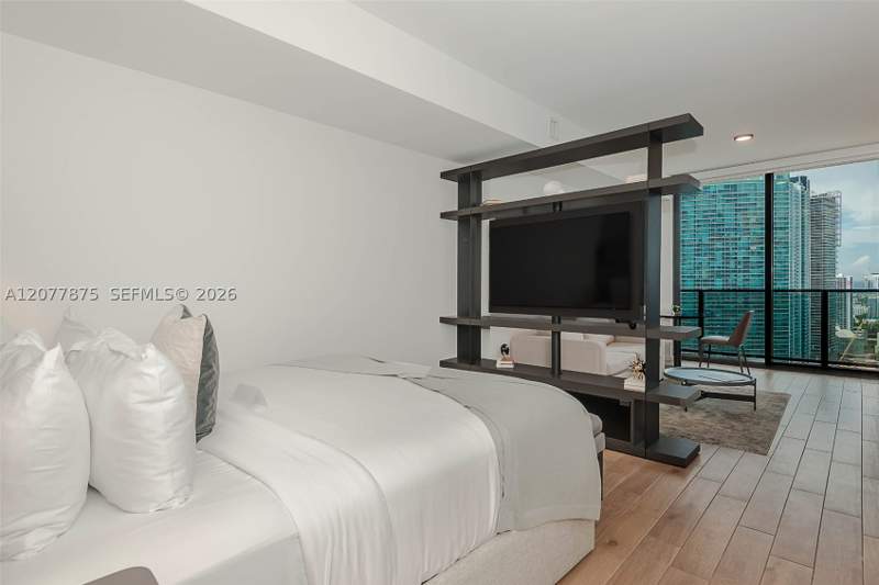 1 bedroom Condominium at 398 NE 5th St 3104, Map Of Miami Dade Co. FL., Miami — photo 5