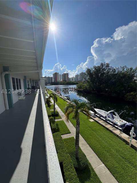 3922 NE 166th St S305, North Miami Beach FL - photo 16 of 37