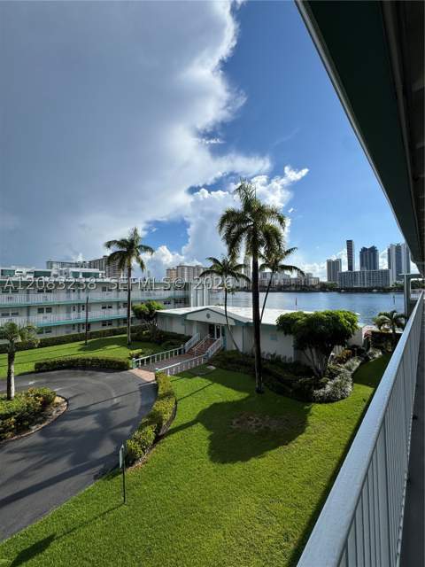 3922 NE 166th St S305, North Miami Beach FL - photo 18 of 37