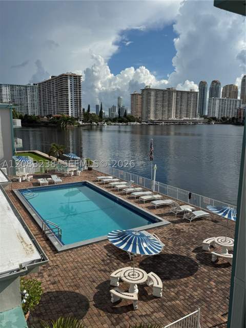 3922 NE 166th St S305, North Miami Beach FL - photo 20 of 37