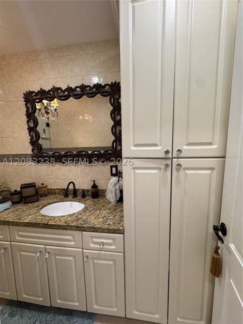 3922 NE 166th St S305, North Miami Beach FL - photo 22 of 37