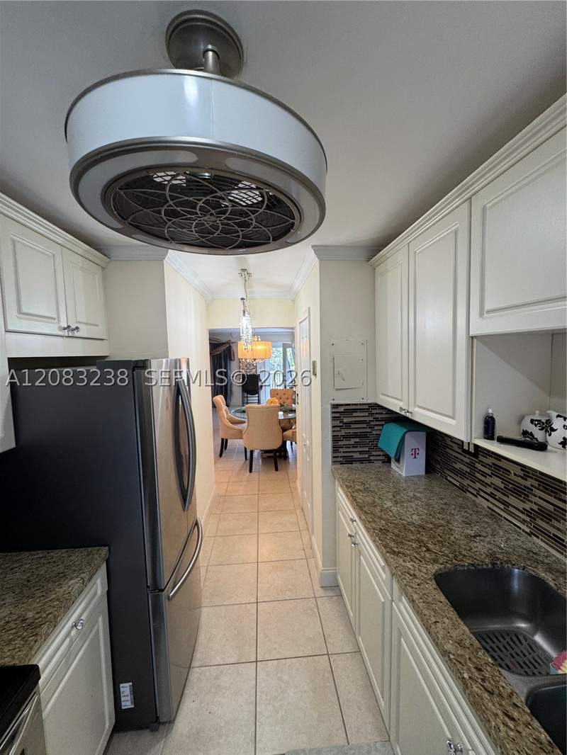 1 bedroom Condominium at 3922 NE 166th St S305, Eastern Shores Palo Alto, North Miami Beach — photo 5