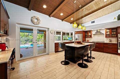 15625 SW 73rd Ct, Palmetto Bay FL - photo 12 of 47
