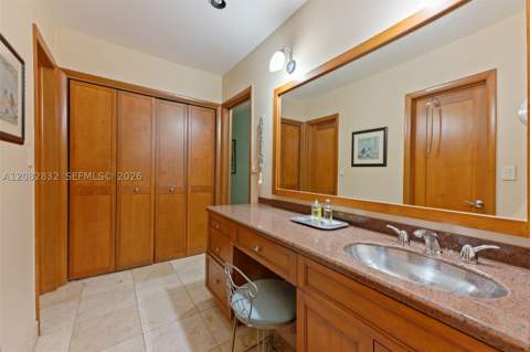15625 SW 73rd Ct, Palmetto Bay FL - photo 22 of 47