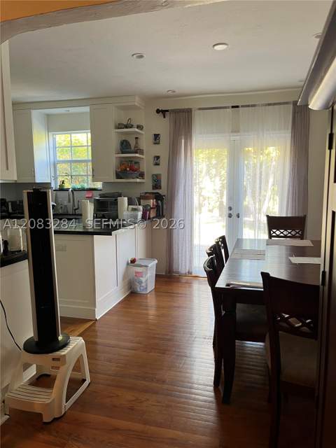 123 Sarto Ave, Coral Gables FL - photo 11 of 20