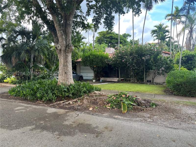 2 bedroom SingleFamilyResidence at 123 Sarto Ave, Coconut Gr Sec 1 C Gab, Coral Gables — photo 3