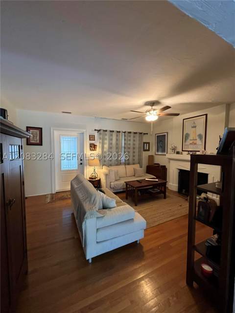 123 Sarto Ave, Coral Gables FL - photo 7 of 20