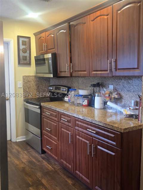 2940 NW 163rd St, Miami Gardens FL - photo 8 of 12