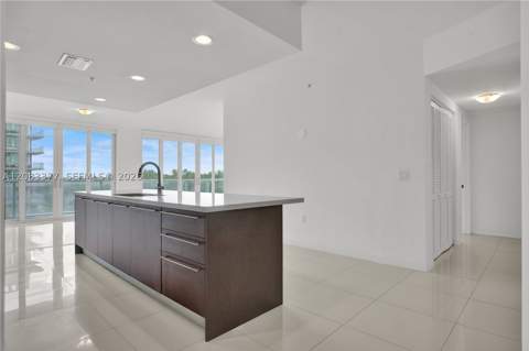 7825 NW 107th Ave 411, Doral FL - photo 6 of 52
