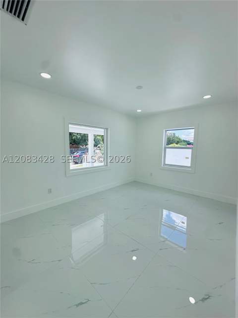 82 E 16th St, Hialeah FL - photo 23 of 42