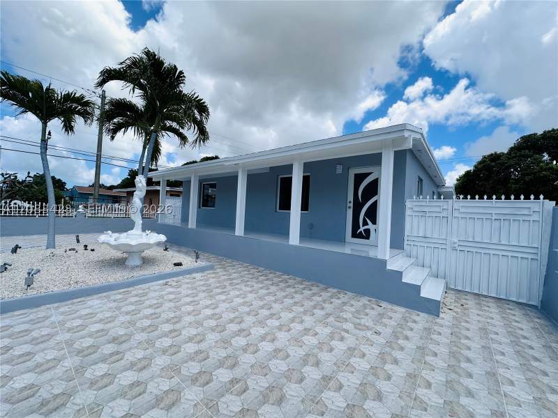 4 bedroom SingleFamilyResidence at 82 E 16th St, Town Of Hialeah 1 Addn Am, Hialeah — photo 3