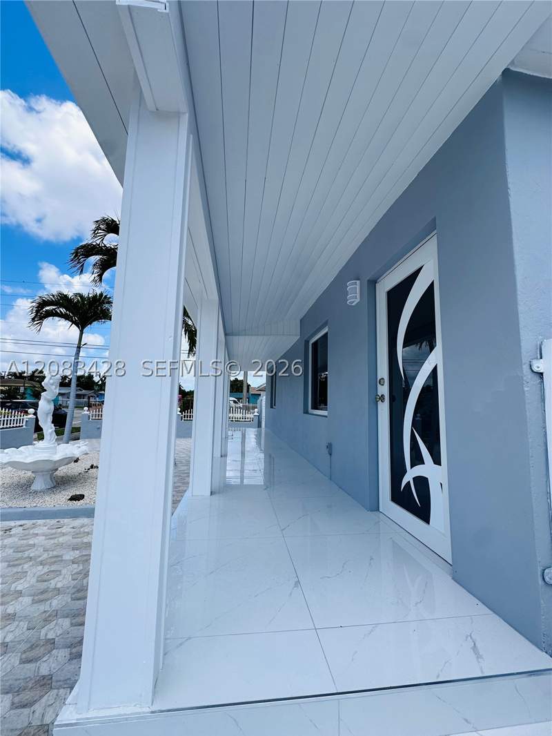 4 bedroom SingleFamilyResidence at 82 E 16th St, Town Of Hialeah 1 Addn Am, Hialeah — photo 4