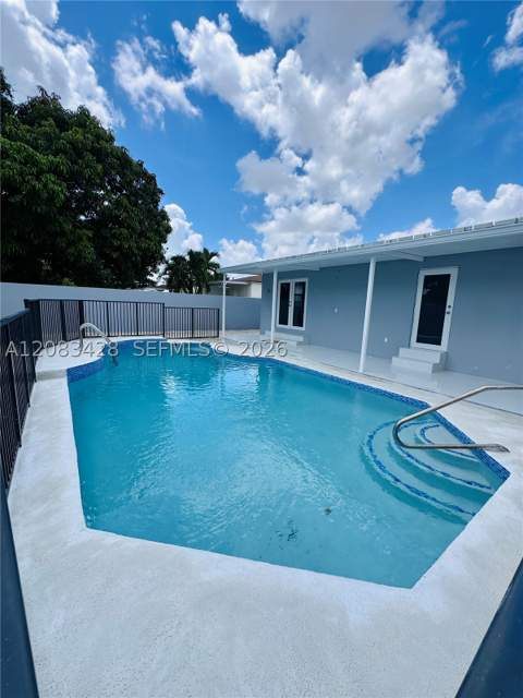 82 E 16th St, Hialeah FL - photo 9 of 42