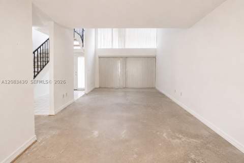 7865 SW 106th Ave, Miami FL - photo 8 of 32
