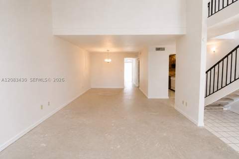 7865 SW 106th Ave, Miami FL - photo 9 of 32