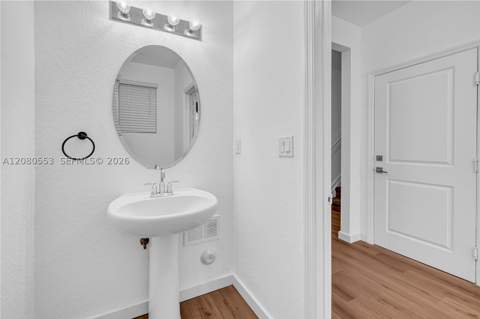 1426 SE 24th Ter, Homestead FL - photo 8 of 41