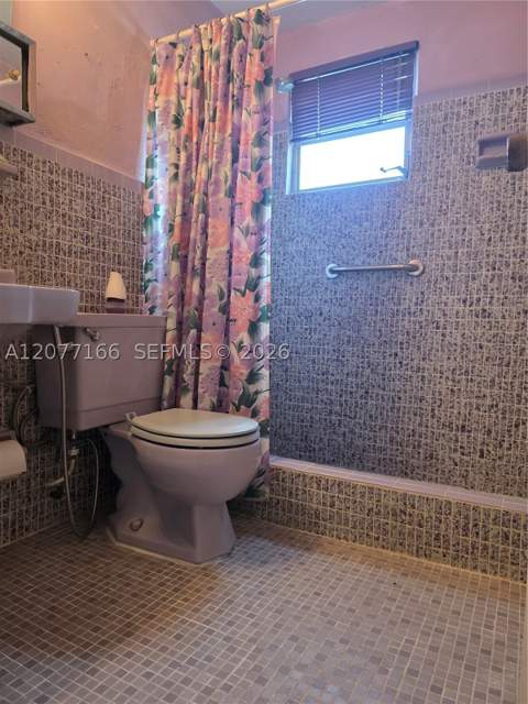 3070 NW 6th St, Miami FL - photo 12 of 25