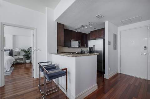 6515 Collins Ave 1405, Miami Beach FL - photo 13 of 36