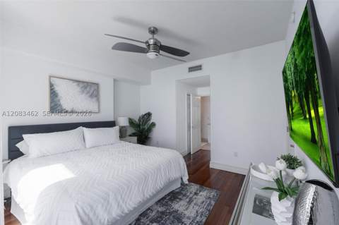 6515 Collins Ave 1405, Miami Beach FL - photo 18 of 36
