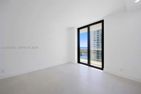 20281 E Country Club Dr 1008, Aventura FL - photo 12 of 51