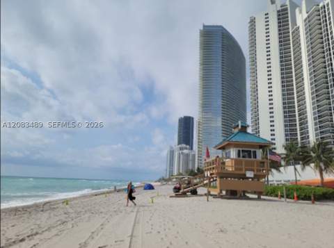 19201 Collins Ave 117, Sunny Isles Beach FL - photo 24 of 37